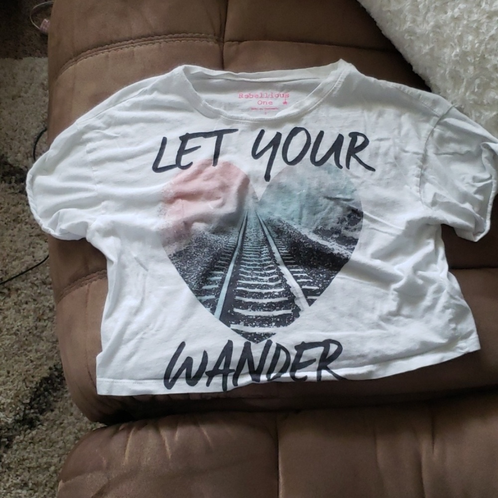 Cropped t-shirt